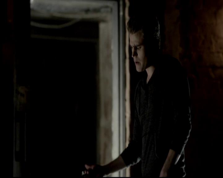 VampireDiariesWorld-dot-org_4x11CatchMeIfYouCan1914.jpg