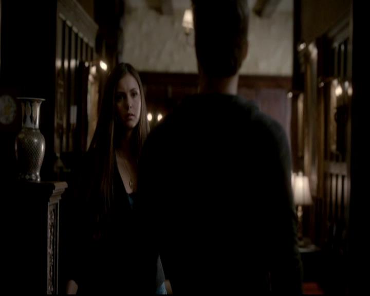 VampireDiariesWorld-dot-org_4x11CatchMeIfYouCan1947.jpg