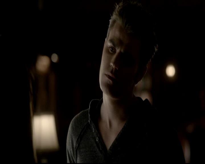 VampireDiariesWorld-dot-org_4x11CatchMeIfYouCan1950.jpg