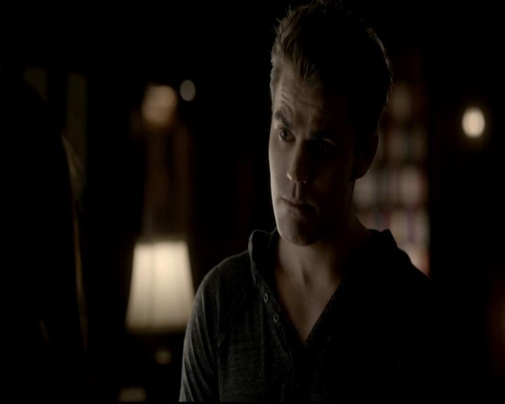 VampireDiariesWorld-dot-org_4x11CatchMeIfYouCan1965.jpg