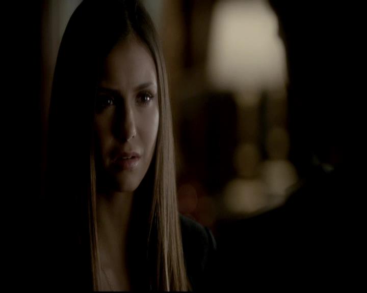 VampireDiariesWorld-dot-org_4x11CatchMeIfYouCan1981.jpg