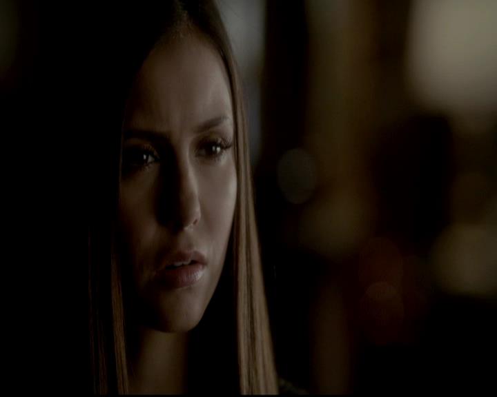 VampireDiariesWorld-dot-org_4x11CatchMeIfYouCan1994.jpg