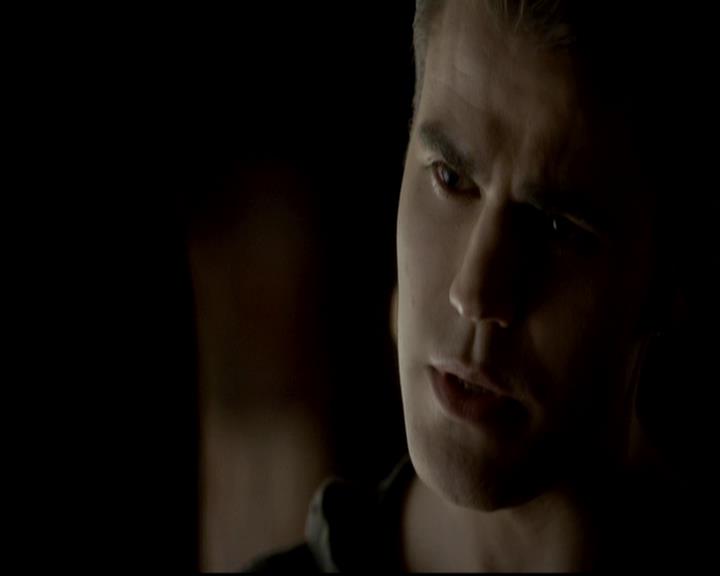 VampireDiariesWorld-dot-org_4x11CatchMeIfYouCan2000.jpg