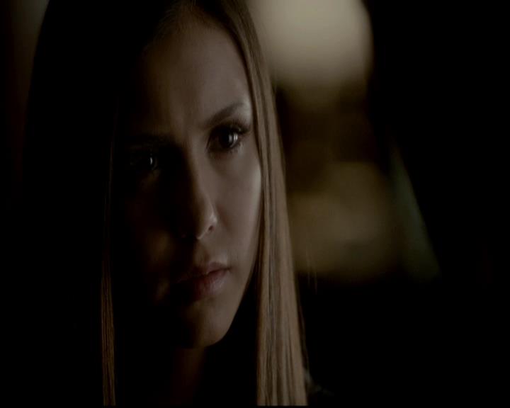 VampireDiariesWorld-dot-org_4x11CatchMeIfYouCan2003.jpg