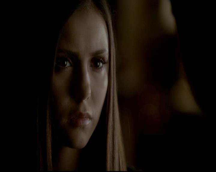 VampireDiariesWorld-dot-org_4x11CatchMeIfYouCan2009.jpg