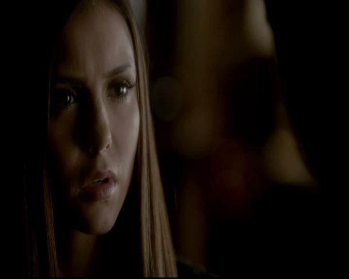 VampireDiariesWorld-dot-org_4x11CatchMeIfYouCan2012.jpg