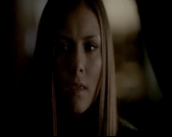 VampireDiariesWorld-dot-org_4x11CatchMeIfYouCan2026.jpg