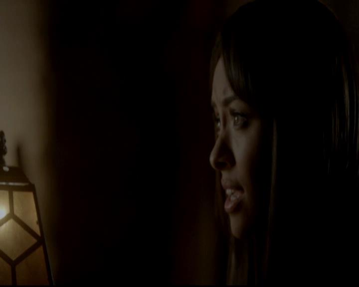 VampireDiariesWorld-dot-org_4x11CatchMeIfYouCan2048.jpg