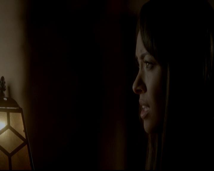 VampireDiariesWorld-dot-org_4x11CatchMeIfYouCan2049.jpg