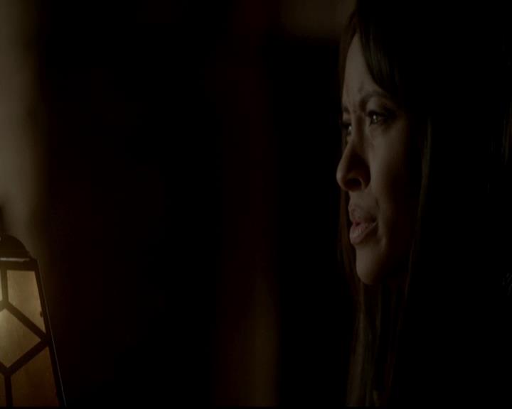 VampireDiariesWorld-dot-org_4x11CatchMeIfYouCan2050.jpg