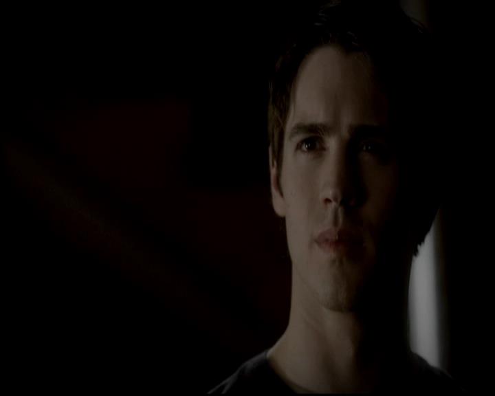 VampireDiariesWorld-dot-org_4x11CatchMeIfYouCan2087.jpg