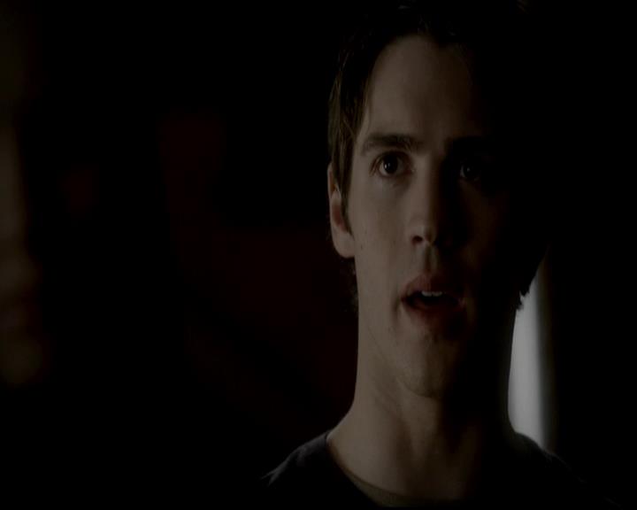 VampireDiariesWorld-dot-org_4x11CatchMeIfYouCan2094.jpg