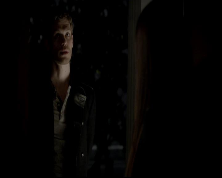 VampireDiariesWorld-dot-org_4x11CatchMeIfYouCan2095.jpg