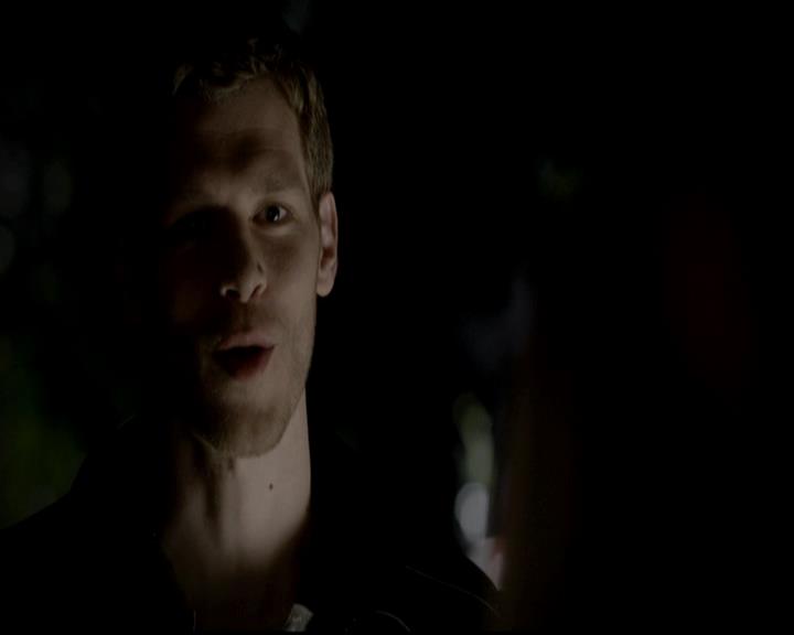 VampireDiariesWorld-dot-org_4x11CatchMeIfYouCan2099.jpg