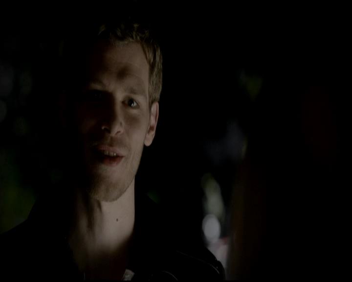 VampireDiariesWorld-dot-org_4x11CatchMeIfYouCan2101.jpg