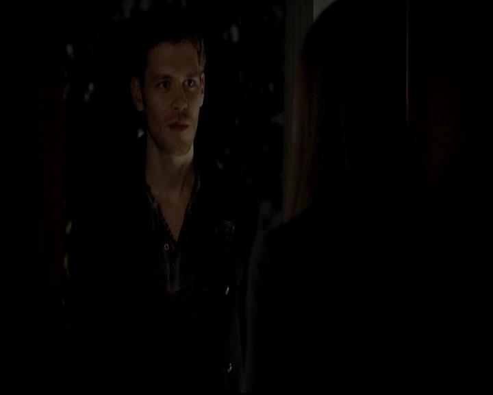 VampireDiariesWorld-dot-org_4x11CatchMeIfYouCan2109.jpg