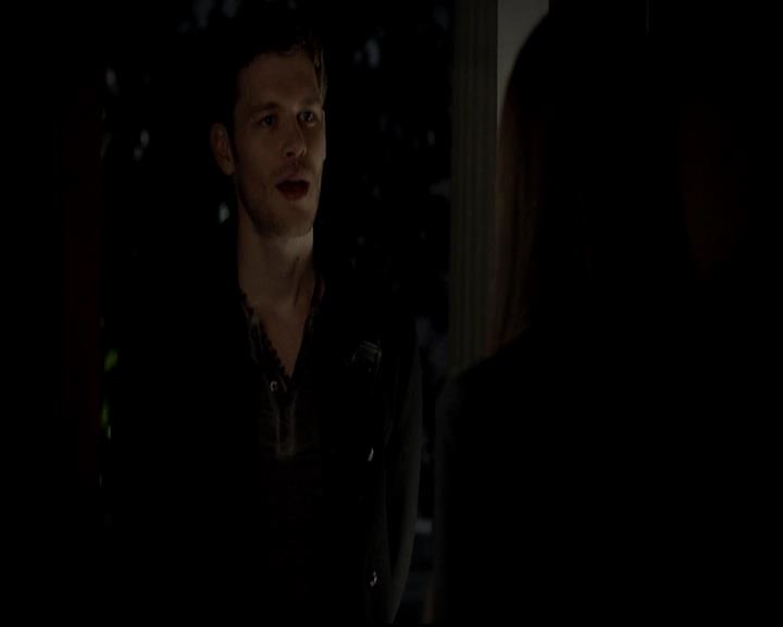 VampireDiariesWorld-dot-org_4x11CatchMeIfYouCan2110.jpg