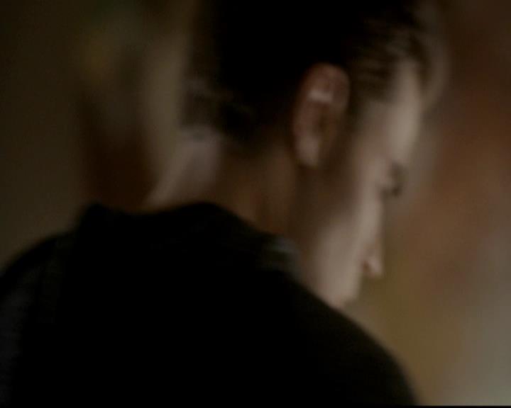 VampireDiariesWorld-dot-org_4x12AViewToAKill0033.jpg