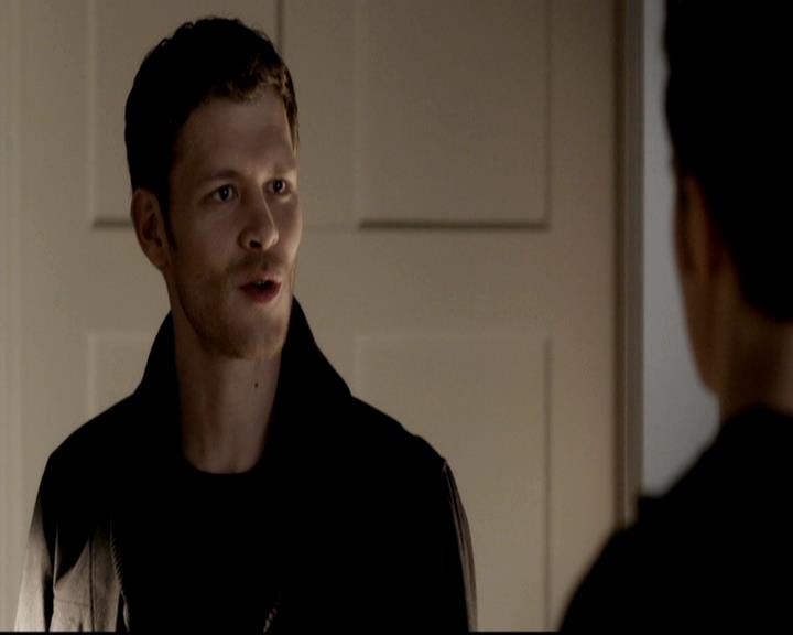 VampireDiariesWorld-dot-org_4x12AViewToAKill0040.jpg