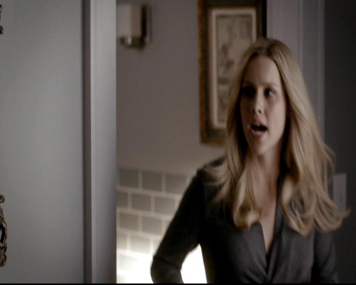 VampireDiariesWorld-dot-org_4x12AViewToAKill0050.jpg