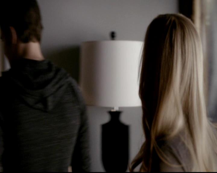 VampireDiariesWorld-dot-org_4x12AViewToAKill0052.jpg