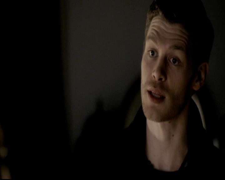 VampireDiariesWorld-dot-org_4x12AViewToAKill0087.jpg