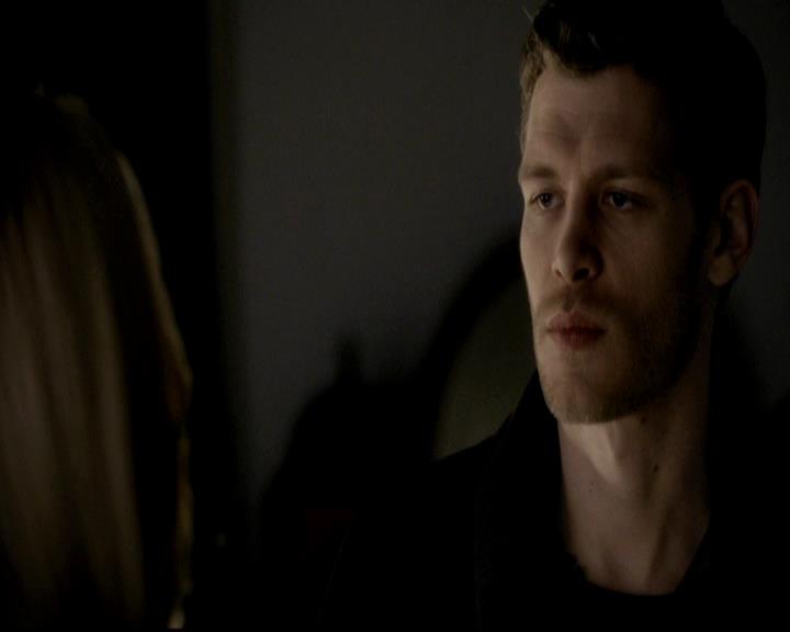 VampireDiariesWorld-dot-org_4x12AViewToAKill0094.jpg