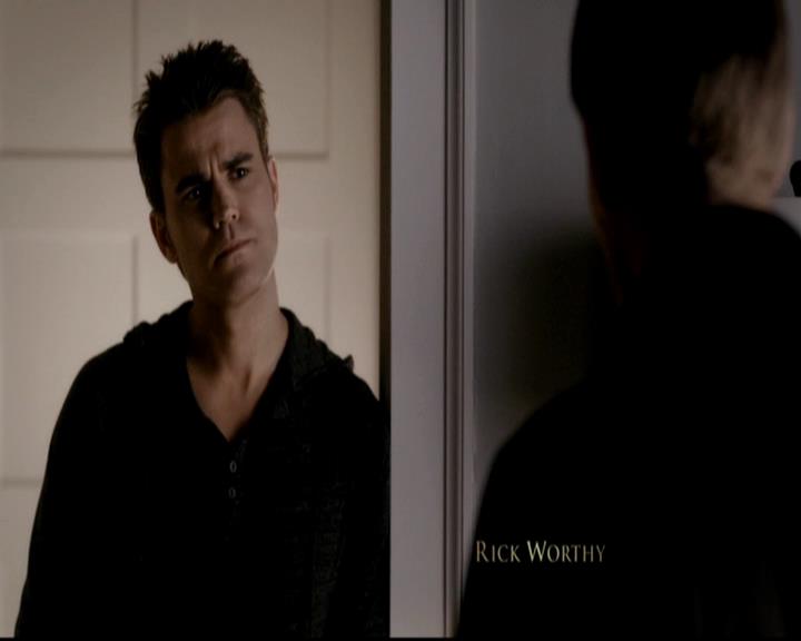 VampireDiariesWorld-dot-org_4x12AViewToAKill0103.jpg