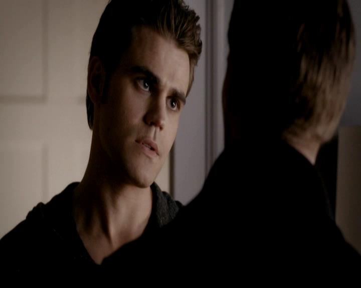 VampireDiariesWorld-dot-org_4x12AViewToAKill0115.jpg