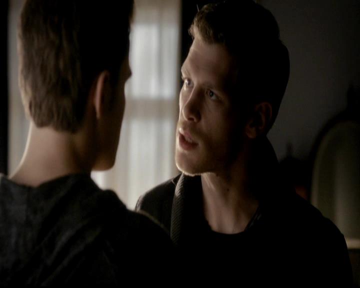 VampireDiariesWorld-dot-org_4x12AViewToAKill0117.jpg