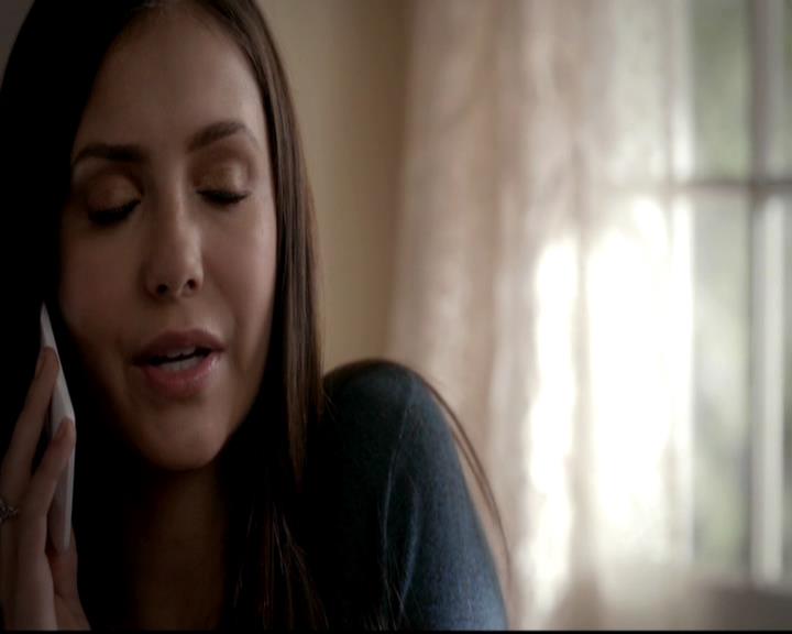 VampireDiariesWorld-dot-org_4x12AViewToAKill0200.jpg