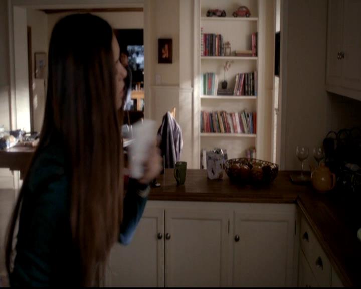 VampireDiariesWorld-dot-org_4x12AViewToAKill0218.jpg