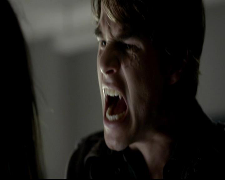 VampireDiariesWorld-dot-org_4x12AViewToAKill0265.jpg