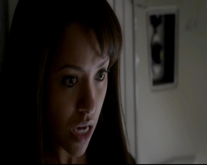 VampireDiariesWorld-dot-org_4x12AViewToAKill0271.jpg