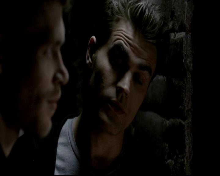 VampireDiariesWorld-dot-org_4x12AViewToAKill0351.jpg