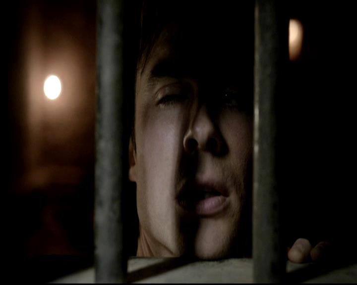 VampireDiariesWorld-dot-org_4x12AViewToAKill0361.jpg