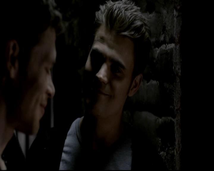 VampireDiariesWorld-dot-org_4x12AViewToAKill0382.jpg