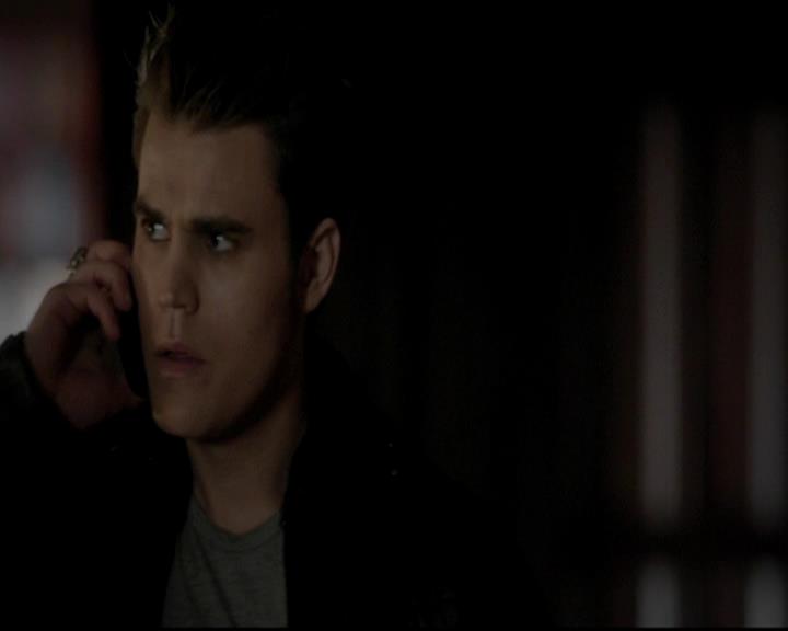 VampireDiariesWorld-dot-org_4x12AViewToAKill0400.jpg