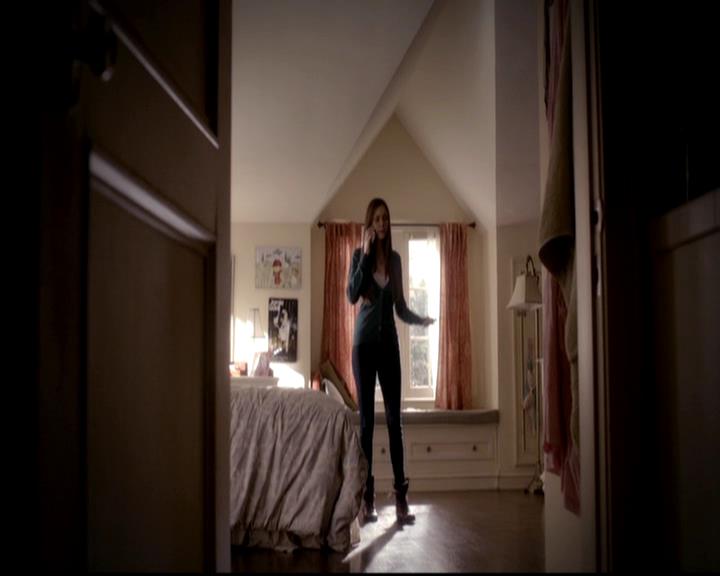 VampireDiariesWorld-dot-org_4x12AViewToAKill0410.jpg