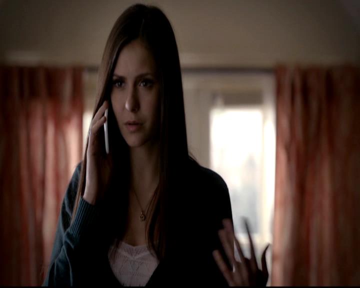 VampireDiariesWorld-dot-org_4x12AViewToAKill0433.jpg