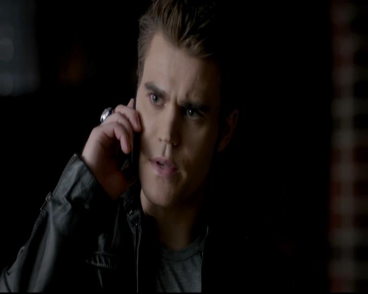 VampireDiariesWorld-dot-org_4x12AViewToAKill0443.jpg