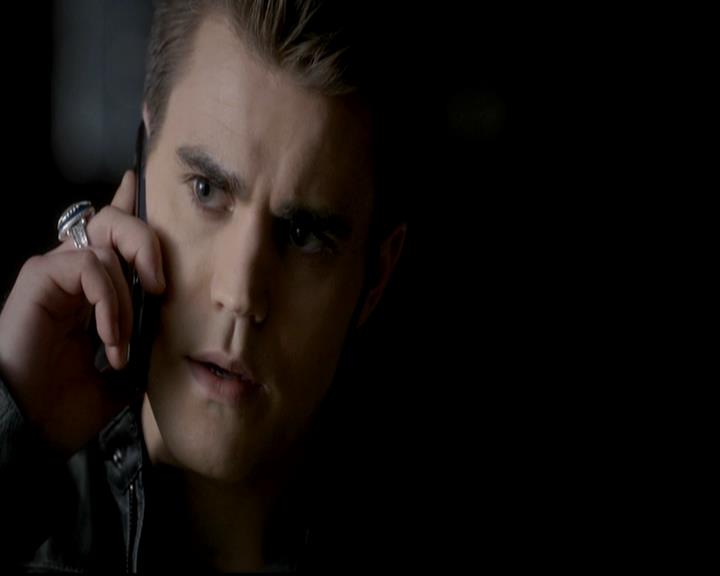 VampireDiariesWorld-dot-org_4x12AViewToAKill0447.jpg