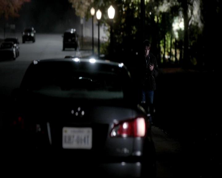 VampireDiariesWorld-dot-org_4x12AViewToAKill0478.jpg