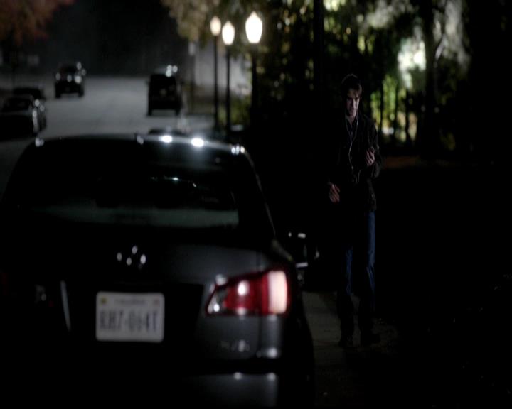 VampireDiariesWorld-dot-org_4x12AViewToAKill0482.jpg