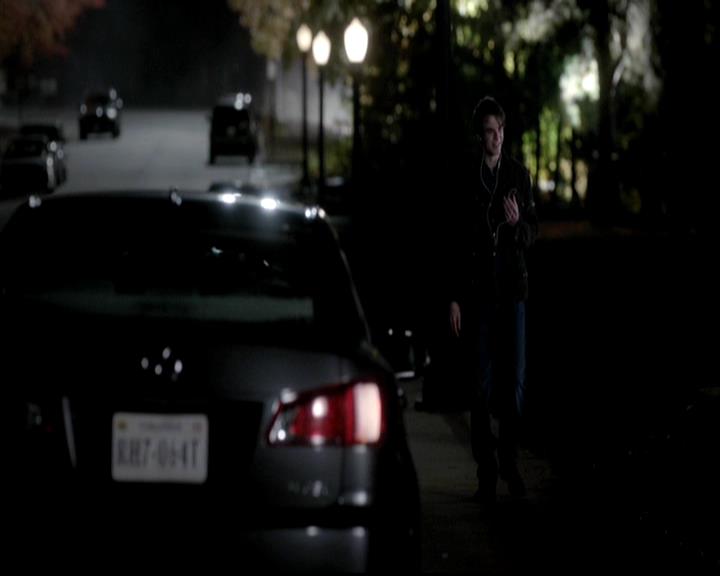 VampireDiariesWorld-dot-org_4x12AViewToAKill0483.jpg