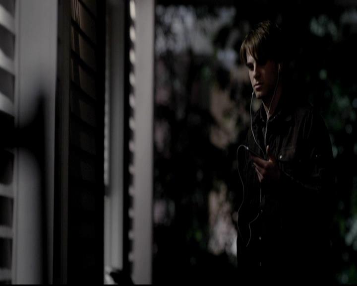 VampireDiariesWorld-dot-org_4x12AViewToAKill0533.jpg