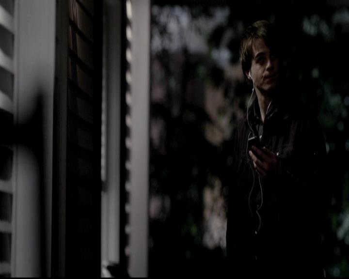 VampireDiariesWorld-dot-org_4x12AViewToAKill0534.jpg