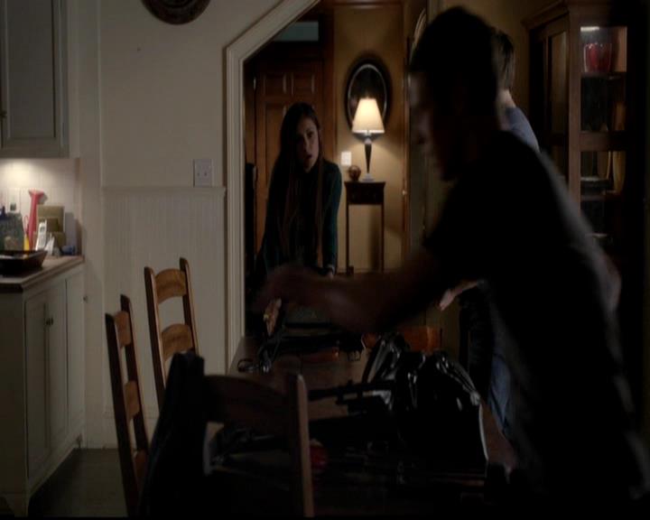 VampireDiariesWorld-dot-org_4x12AViewToAKill0551.jpg