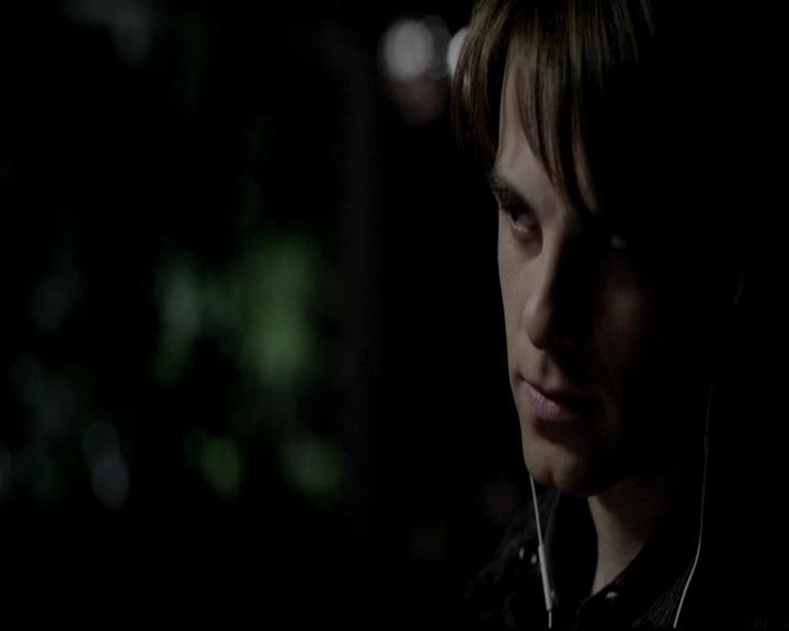 VampireDiariesWorld-dot-org_4x12AViewToAKill0557.jpg