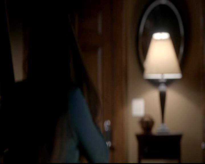 VampireDiariesWorld-dot-org_4x12AViewToAKill0567.jpg